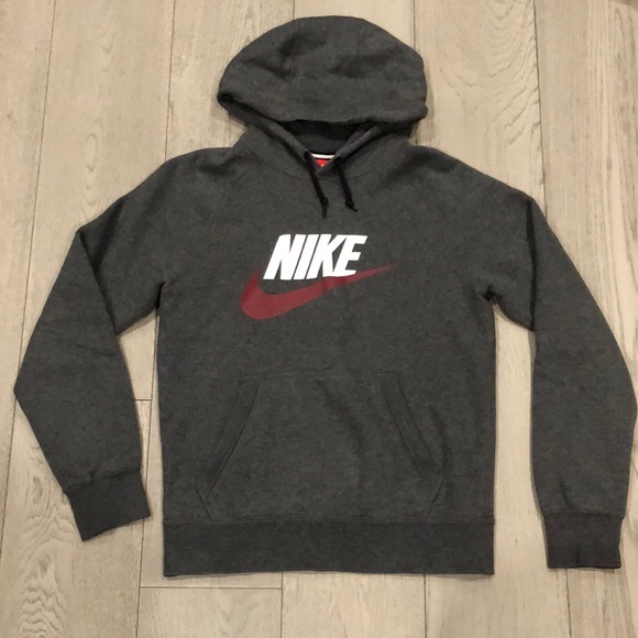Nike Mens Pullover Graphic Hoodie with kangaroo pocket/Size S - Picture 1 of 3